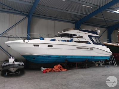 Sealine T47 (powerboat) for sale