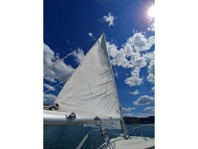 1988 MacGregor Runabout sailboat for sale in Washington