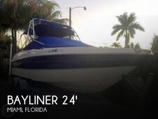 Bayliner 245 Bowrider