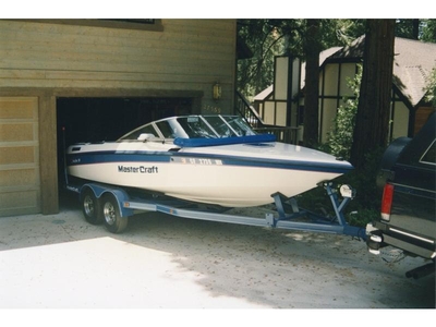 1991 Mastercraft Maristar 210 powerboat for sale in California