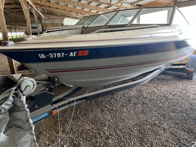 1992 Bayliner Classic Runabout Boat