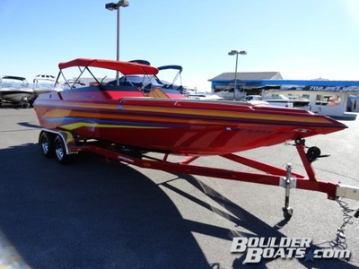 2000 Caliber I 2300 Silencer powerboat for sale in Nevada