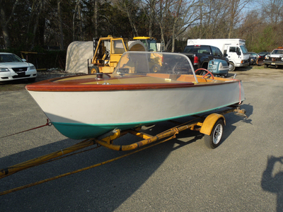 Chris Craft Wooden Boat Barracuda Antique