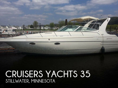 Cruisers Yachts 35