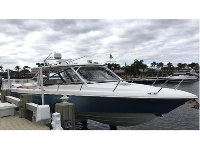 Everglades 360 LXC powerboat for sale in Florida