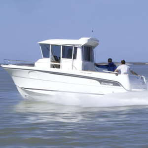 Inboard center console boat - OSTREA 700 - OCQUETEAU - diesel engine / with enclosed cockpit / sport-fishing