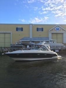 Monterey 400 Sport Yacht --