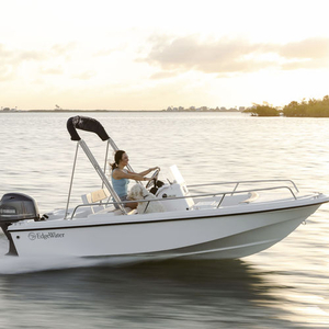 Outboard center console boat - 158 CS - EdgeWater Power Boats - 6-person max. / sundeck / roll-bar