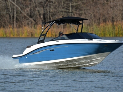 SEA RAY 190 SPX WAKE ... LOADED ... ONLY 40 HOURS