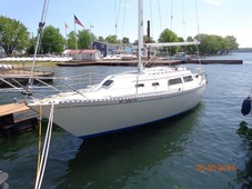 1982 Islander Bahama 30 sailboat for sale in New York