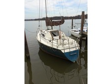 1982 US YACHT 27' sailboat for sale in Maryland