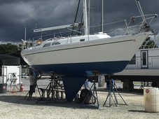 1985 Ericson 30 Plus sailboat for sale in Florida