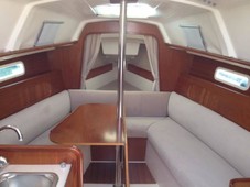1995 beneteau 281 sailboat for sale in New York