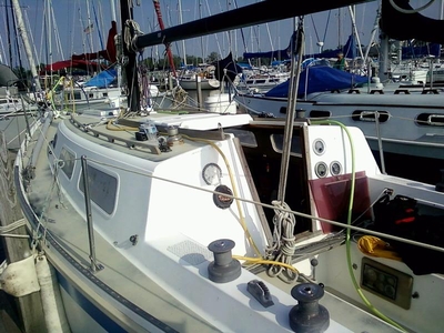 1979 CAL 29 sailboat for sale in Ohio