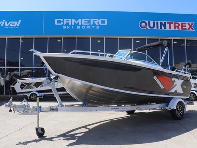 NEW QUINTREX 520 CRUISEABOUT