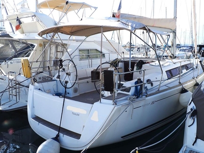 DUFOUR DUFOUR 380 GRAND LARGE (2012) for sale