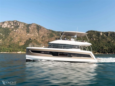 FOUNTAINE PAJOT MY 5 (2024) for sale
