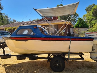 NEED TO BE GONE TODAY BARGAIN 5M BOAT AND TRAILER IS $1675