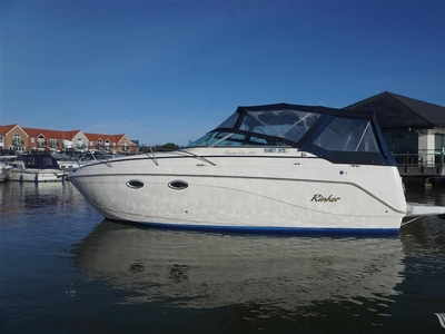 Rinker 270 Fiesta Vee (2003) for sale