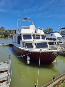 River cruiser. houseboat on Murray River