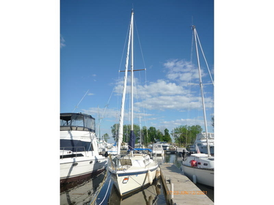 1979 Helms Dolphin sailboat for sale in Wisconsin