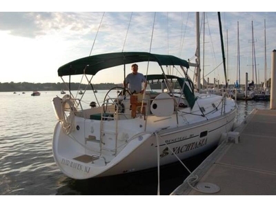 2001 Beneteau 361 sailboat for sale in New Jersey