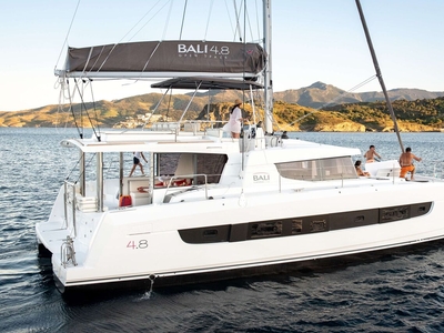 BALI Catamarans 4.8 (sailboat) for sale