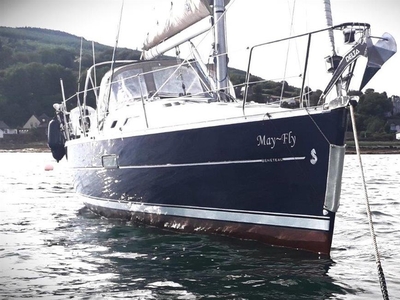 Bénéteau Océanis 323 (sailboat) for sale