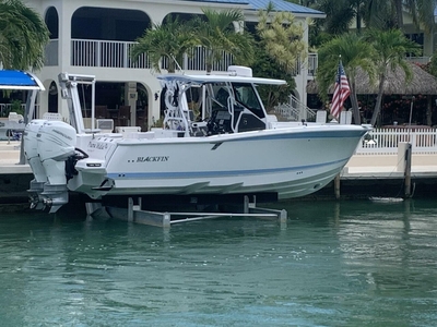 Blackfin 302 CC (powerboat) for sale