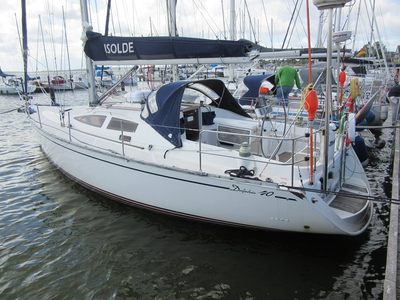 Delphia 40.4 (sailboat) for sale
