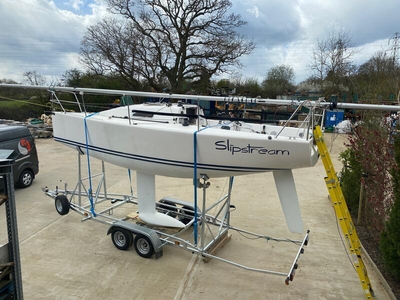 For Sale: Corby 25 - Slipstream