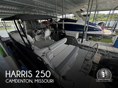 Harris Grand Mariner 250 (powerboat) for sale