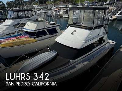 Luhrs 342 Tournament (powerboat) for sale