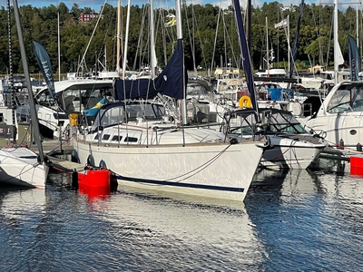 M Yachts M 46 (sailboat) for sale