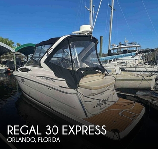 Regal 30 Express (powerboat) for sale