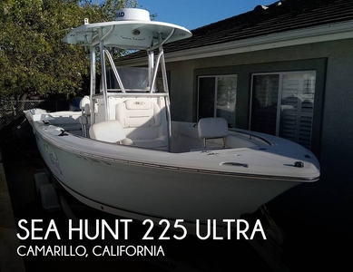 Sea Hunt 225 Ultra (powerboat) for sale