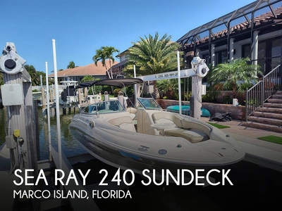 Sea Ray 240 Sundeck (powerboat) for sale
