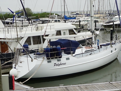 Van de Stadt 44 Center Cockpit (sailboat) for sale