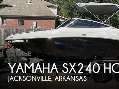 Yamaha SX240 HO (powerboat) for sale