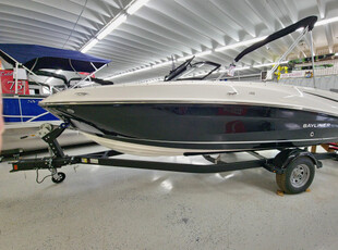 2024 Bayliner VR5 Bowrider