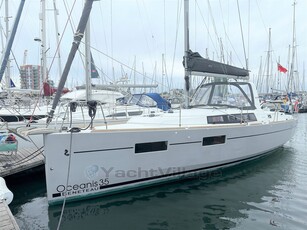 Beneteau Oceanis 35 (2015) For sale