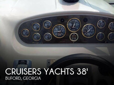 Cruisers Yachts 3672 Express