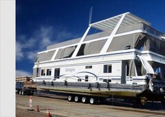 Stardust Houseboat