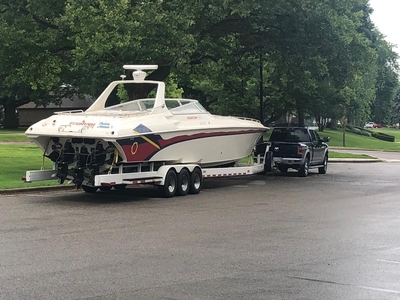 1999 Fountain Lightning powerboat for sale in Michigan