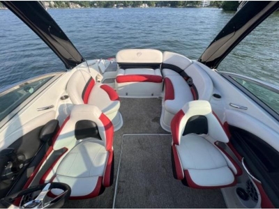 2014 Crownline Eclipse E4 powerboat for sale in Michigan