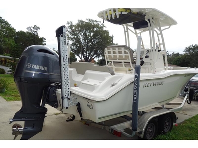 2021 Key West 219FS powerboat for sale in Florida