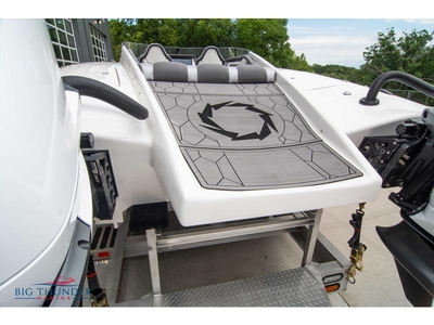 2023 Fountain 34 Thunder Cat powerboat for sale in Missouri