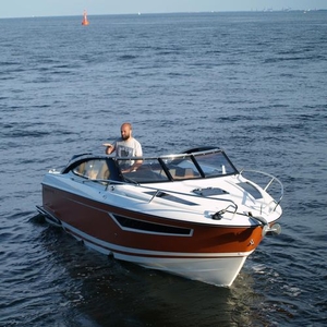 Outboard runabout - 750 - Parker Poland - dual-console / open / 7-person max.
