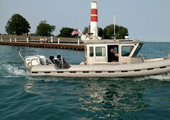 Safe Boat Defender 250