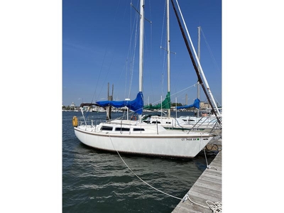 1982 catalina 27 Tall Tig sailboat for sale in Connecticut